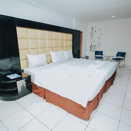 Hotel New Lilik Magelang Eksteriør billede